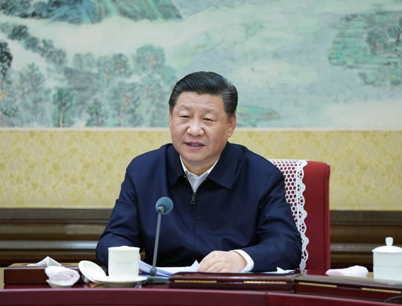 　　12月25日至26日，中共中央政治局召開民主生活會，中共中央總書記習(xí)近平主持會議并發(fā)表重要講話。 新華社記者 謝環(huán)馳 攝